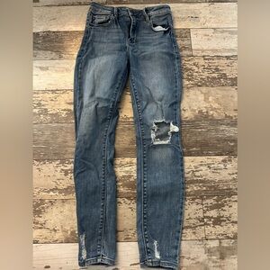 Hidden women’s skinny jeans- great condition barely worn